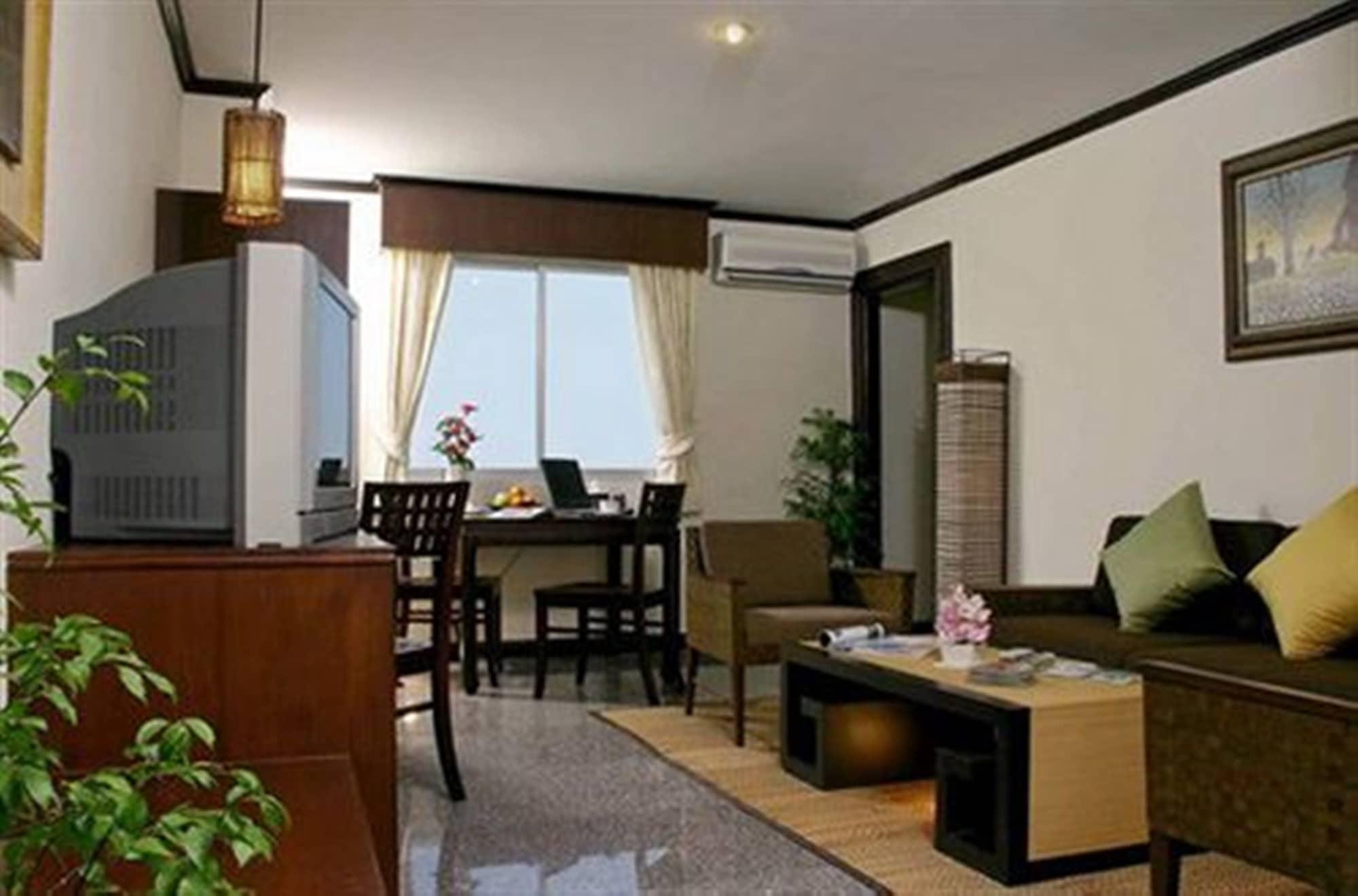 Royal Peninsula Hotel Chiangmai Chiang Mai Dış mekan fotoğraf