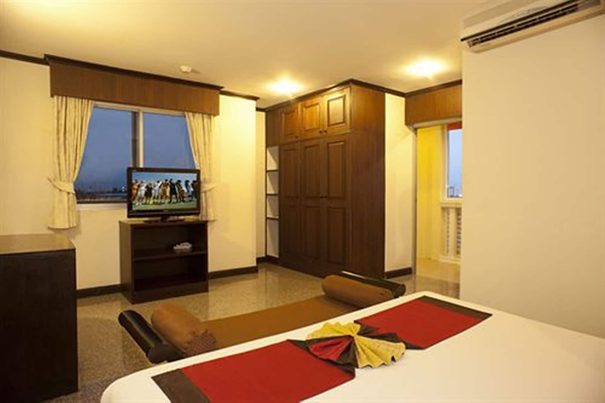 Royal Peninsula Hotel Chiangmai Chiang Mai Dış mekan fotoğraf