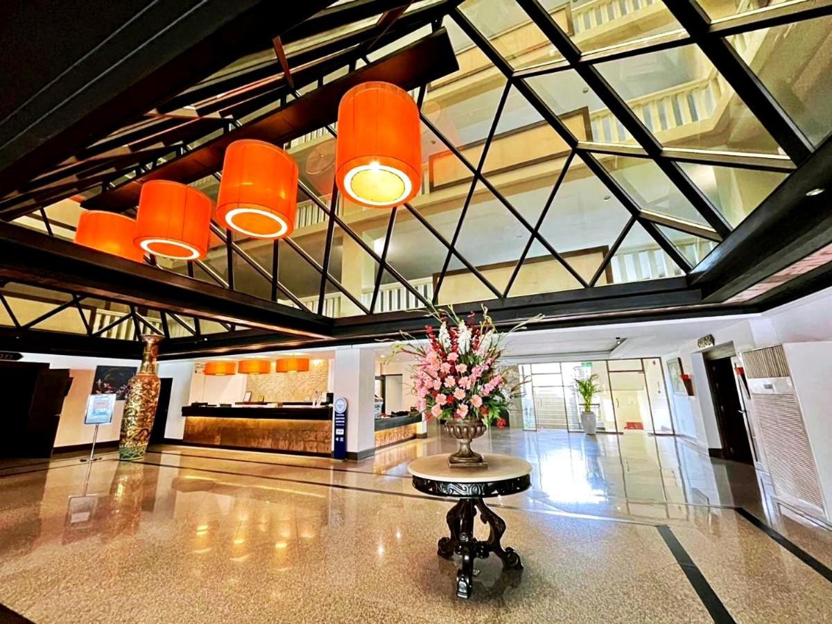 Royal Peninsula Hotel Chiangmai Chiang Mai Dış mekan fotoğraf