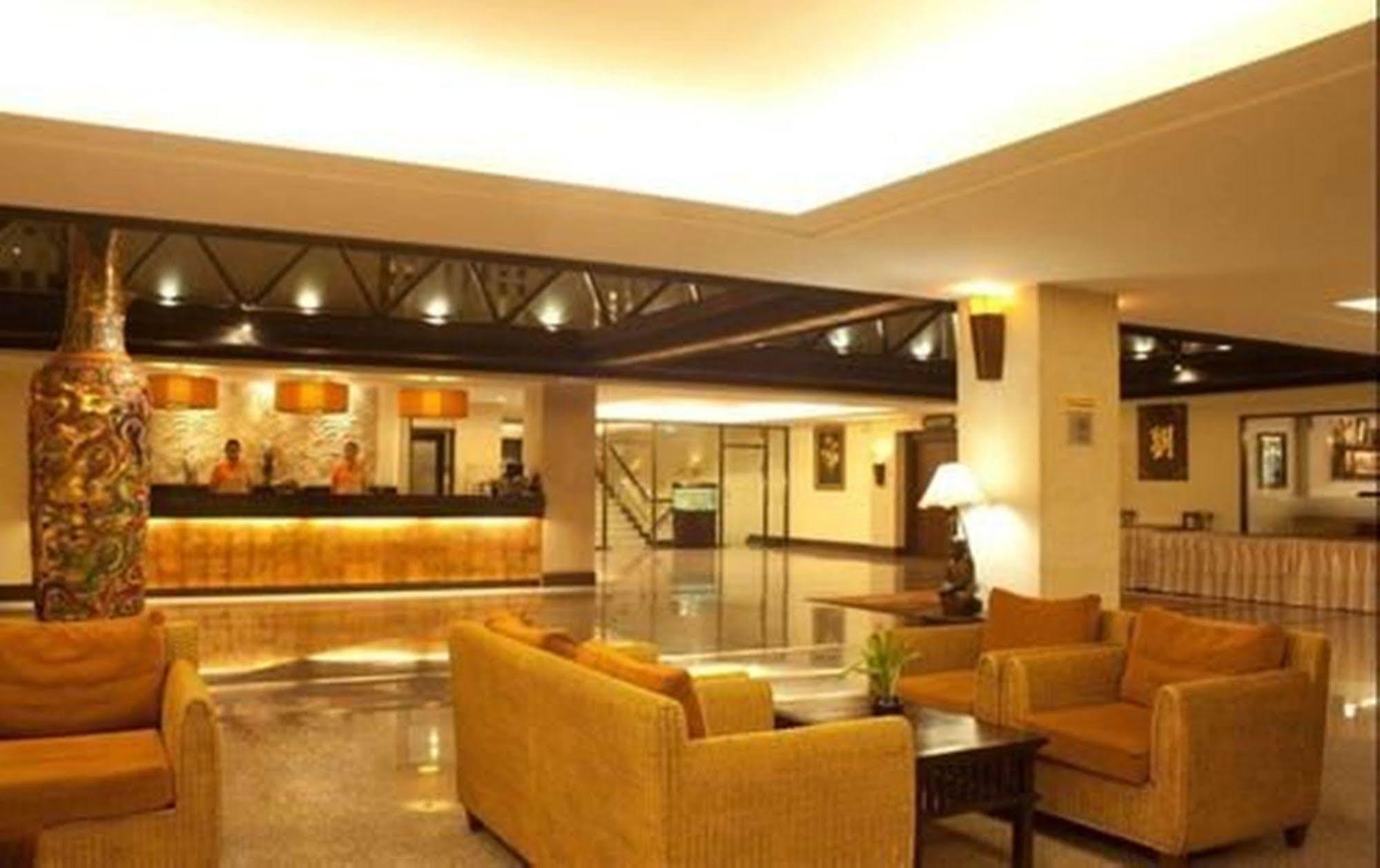 Royal Peninsula Hotel Chiangmai Chiang Mai Dış mekan fotoğraf